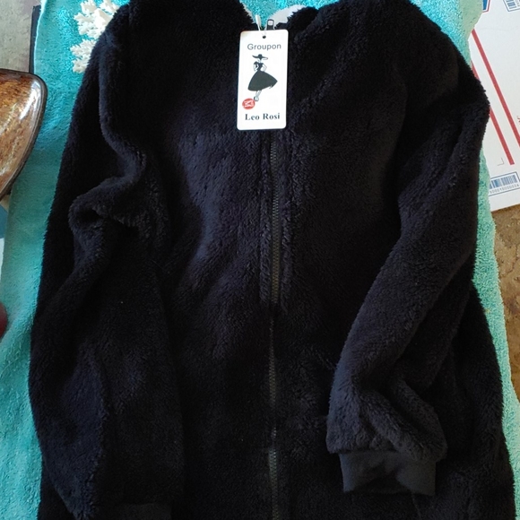 Leo Rosi hoodie sz med NWT - Picture 2 of 3